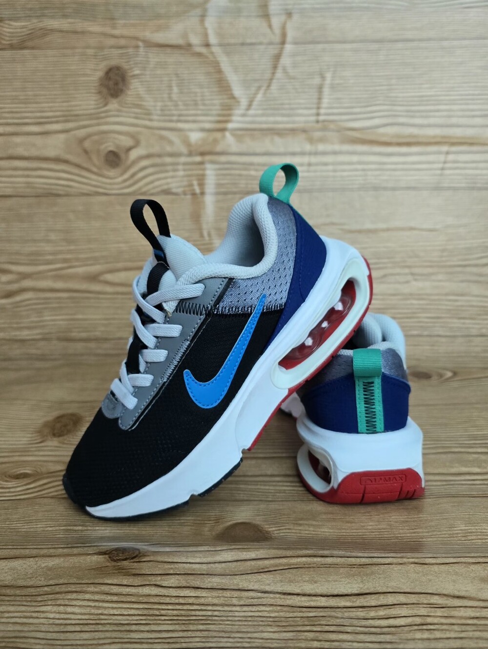 Nike Air Max INTRLK Slip-On Running Shoes